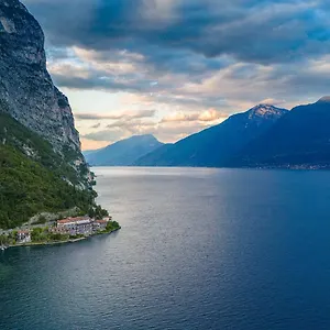 https://hotel-forbisicle.it-lombardy.com